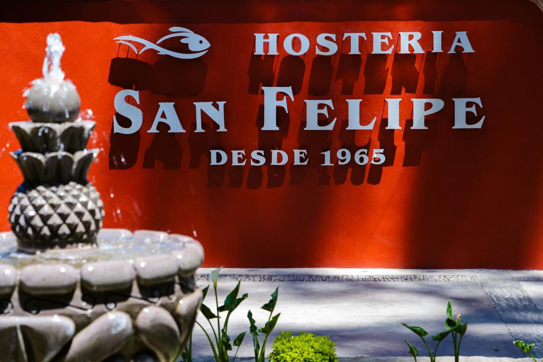 Hosteria San Felipe Pátzcuaro Екстериор снимка