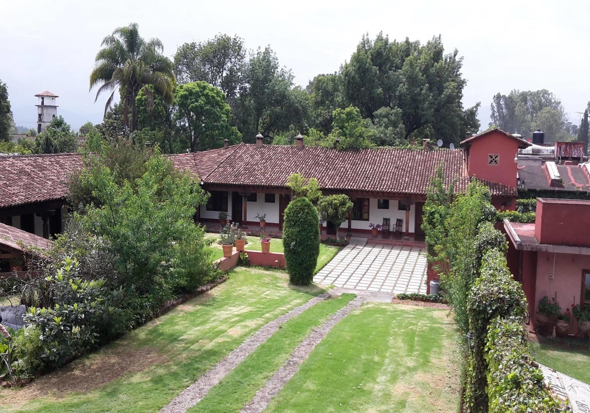 Hosteria San Felipe Pátzcuaro Екстериор снимка