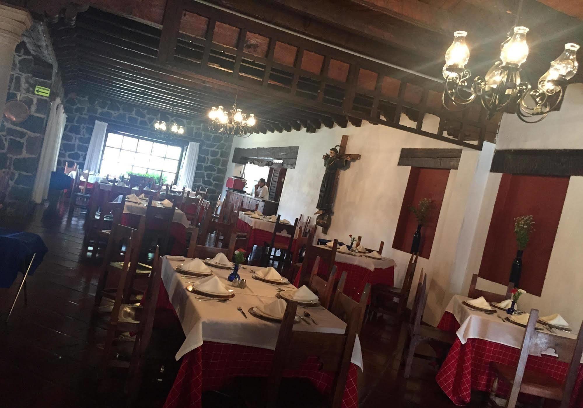 Hosteria San Felipe Pátzcuaro Екстериор снимка